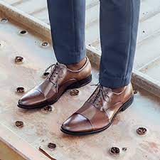 Como saber se um sapato masculino é de couro